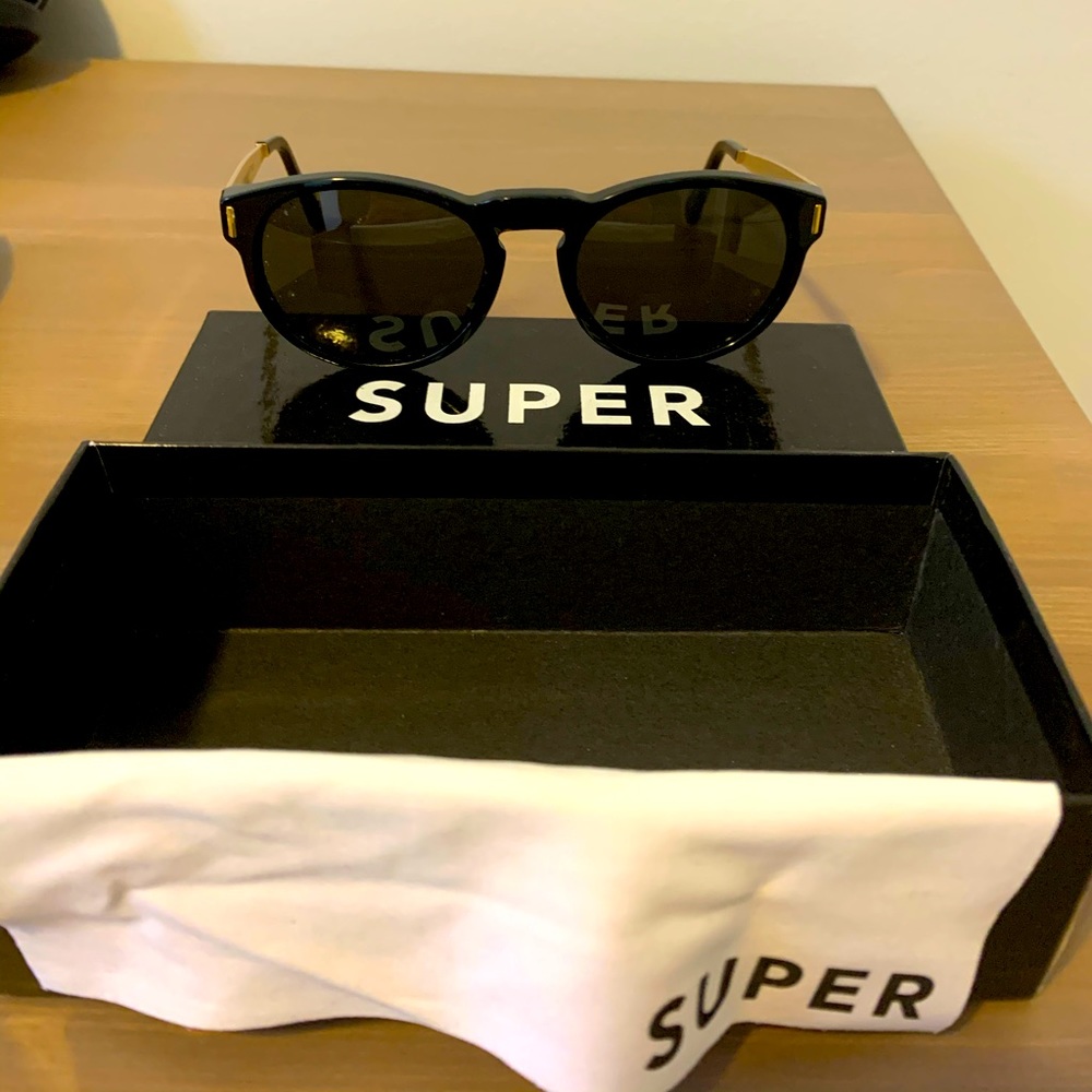 Super Retro Frames - Sunglasses